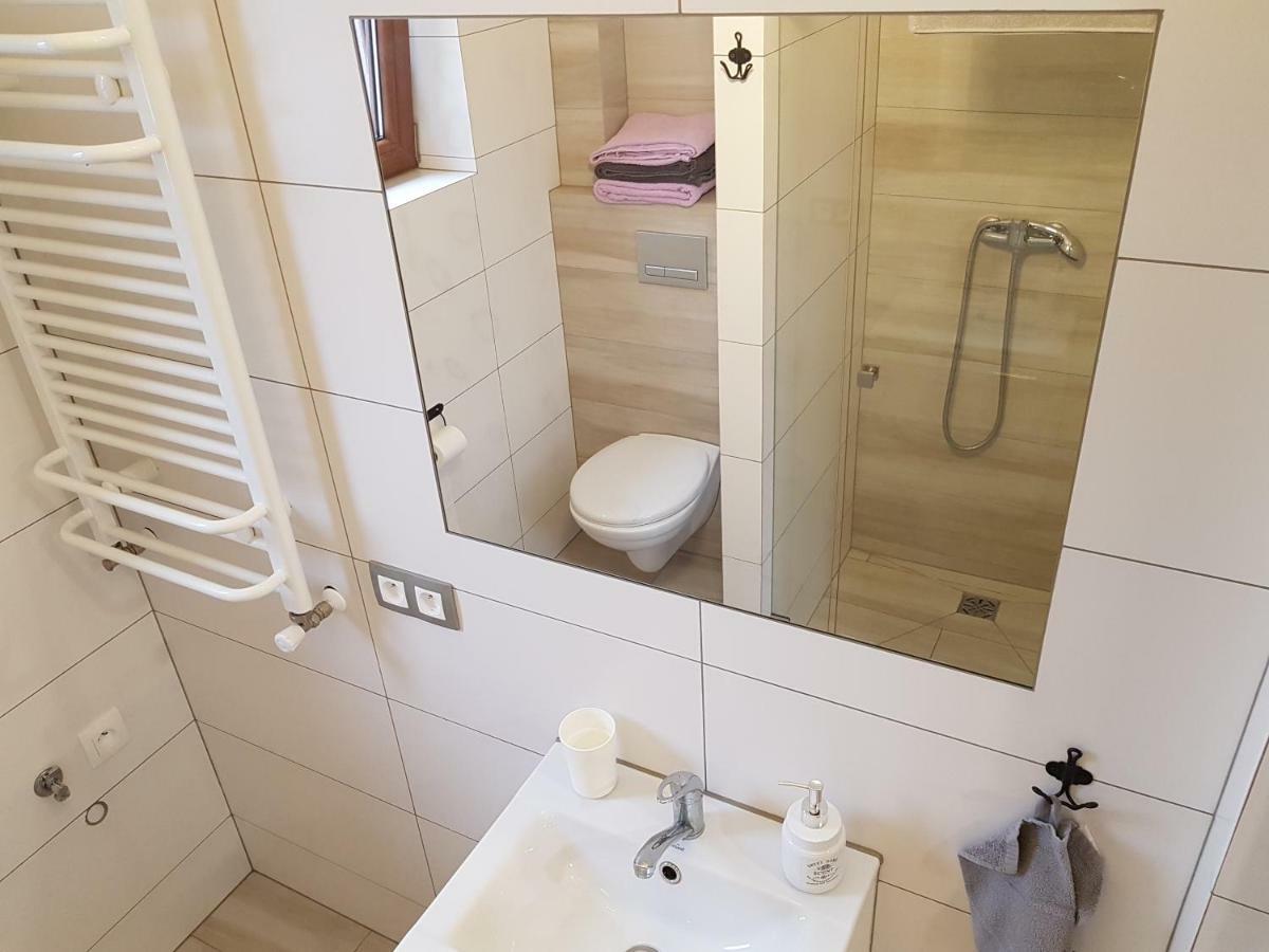 Wrzosowe Wzgorze Apartamenty เคนชินี ภายนอก รูปภาพ